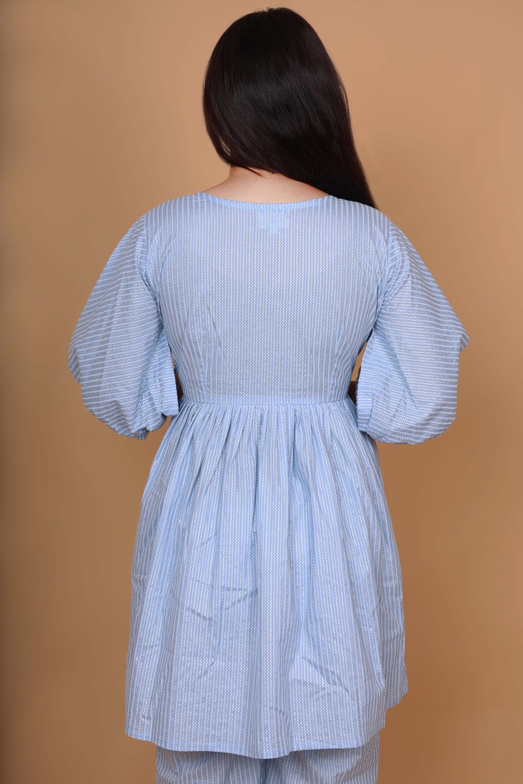 Light Blue Striped Cotton Kurta with Balloon Sleeves - Image 3
