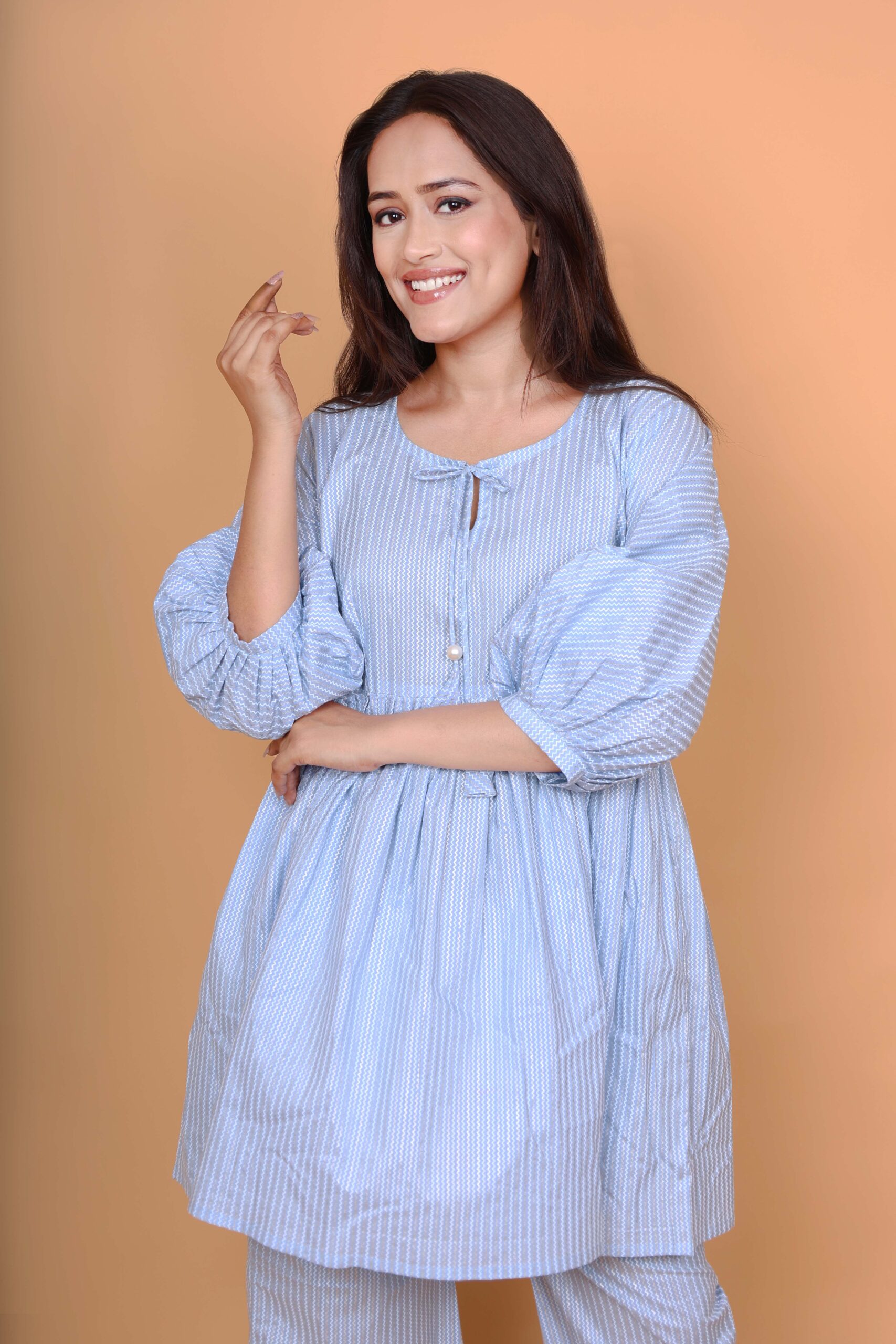 Light Blue Striped Cotton Kurta with Balloon Sleeves - Image 5