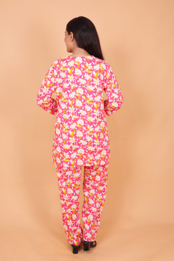 Pink Floral Print Cotton Kurta Set – Vibrant Ethnic Casual & Festive Wear - Image 5